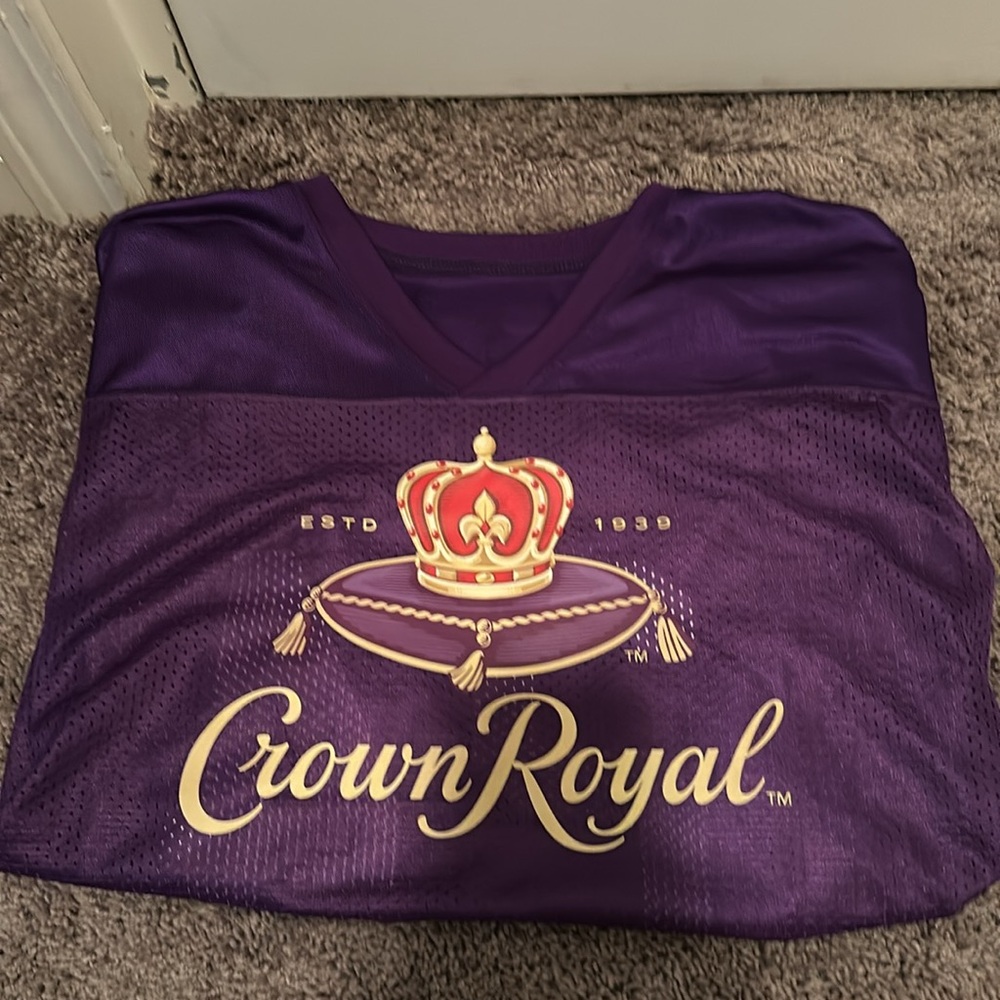 Purple Crown Royal jersey brand new never worn size XL unisex back says Detroit